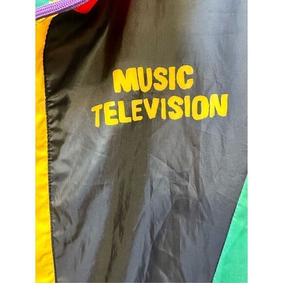 MTV Vintage multi-color lightweight hooded windbreaker pockets size L. #16-1602 - Picture 2 of 9